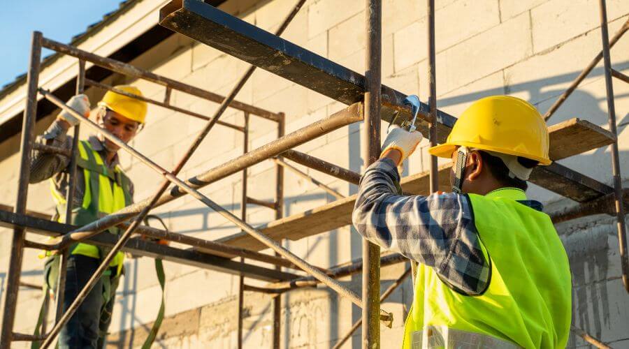 Expert new roof installation services in Crumrod, AR